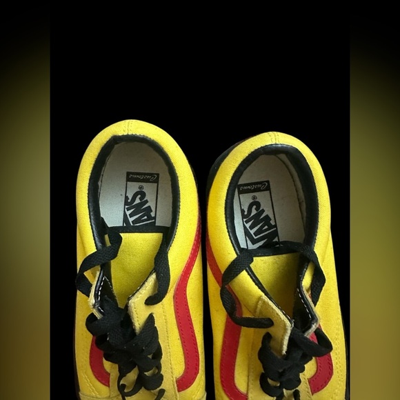 Men’s Vans - Picture 3 of 3